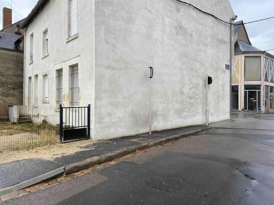 Charmant Studio Vierzon Bagian luar foto
